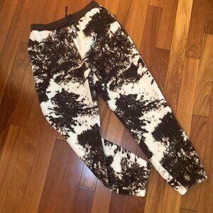 Forever 21 Fleece Joggers size Medium Granola